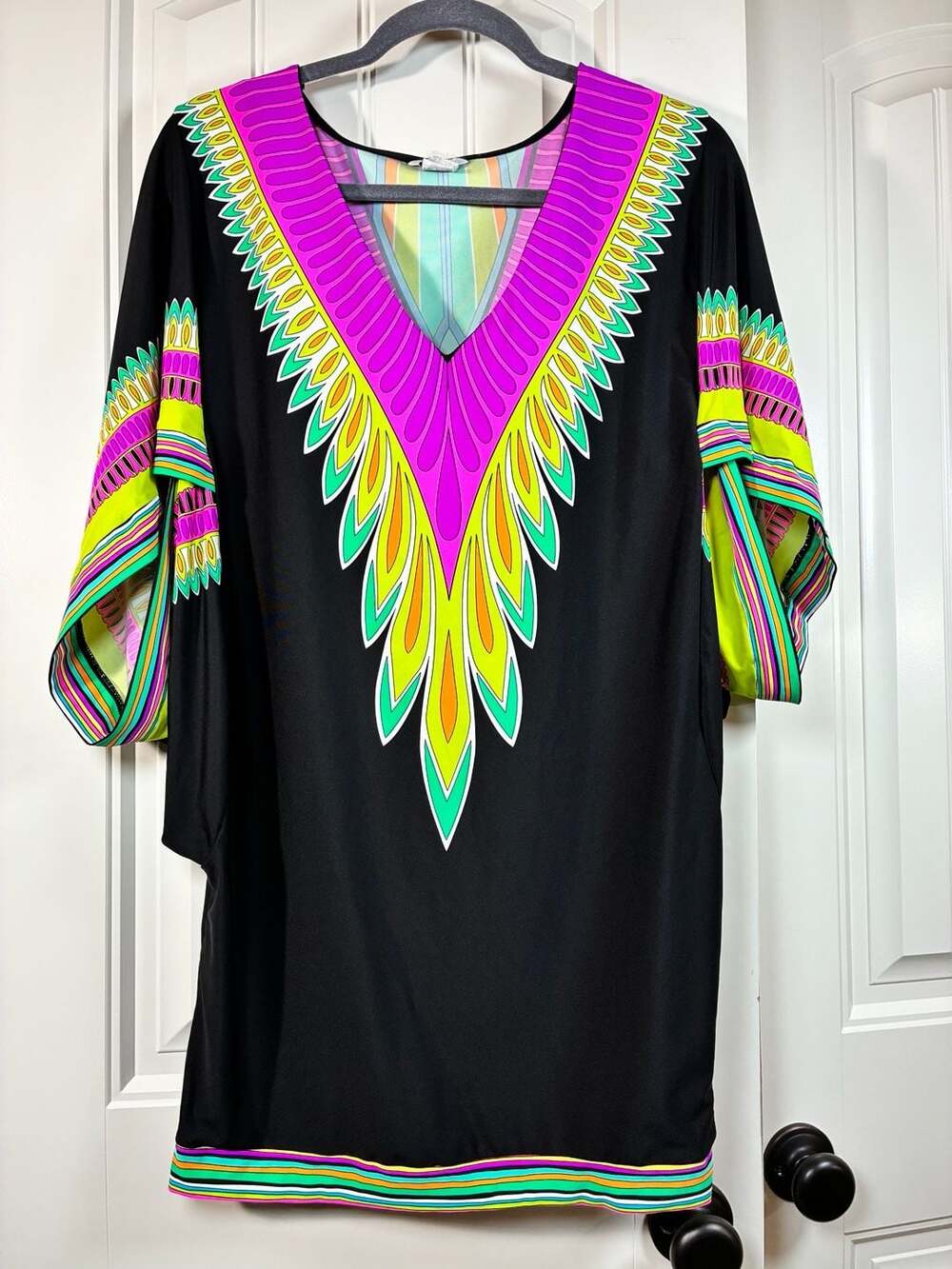 Trina Turk Black and Multicolor Plumas Swim Cover-Up Kaftan Small